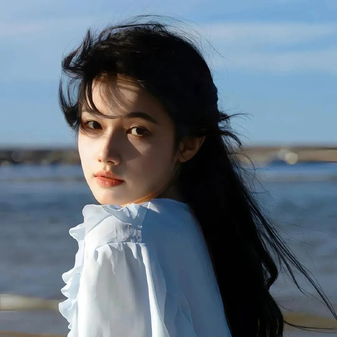 河畔的朔子